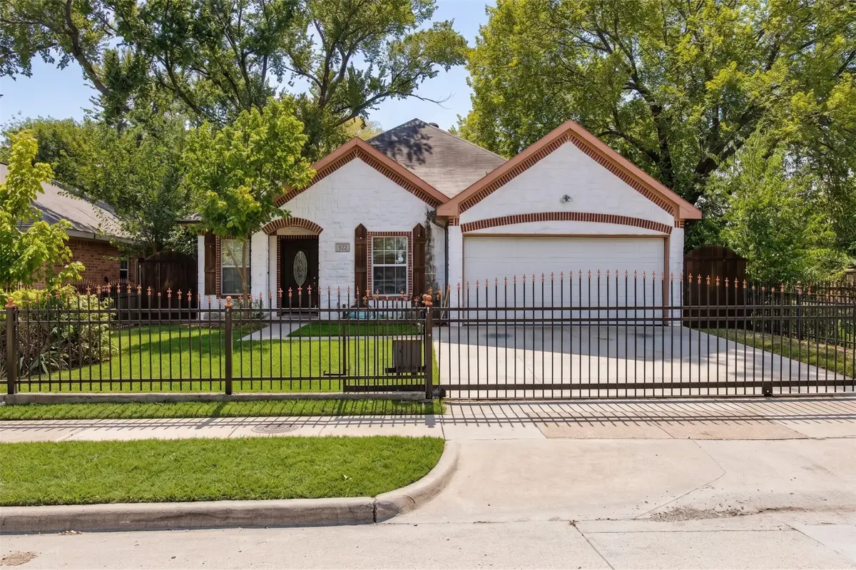922 Bayonne Street, Dallas, TX 75212 - #1