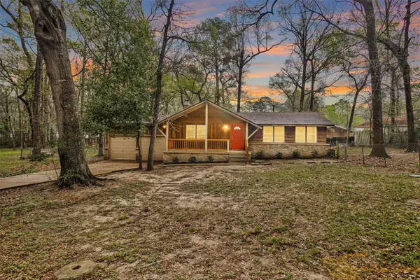 6416 Oak Knoll Road, Montgomery, TX 77316