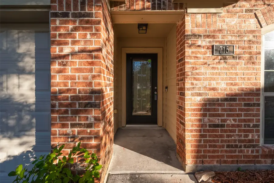 715 Smith Springs, Spring, TX 77373 - Image #2