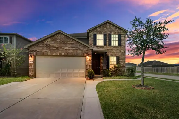 6755 Cortenridge Lane, Houston, TX 77048