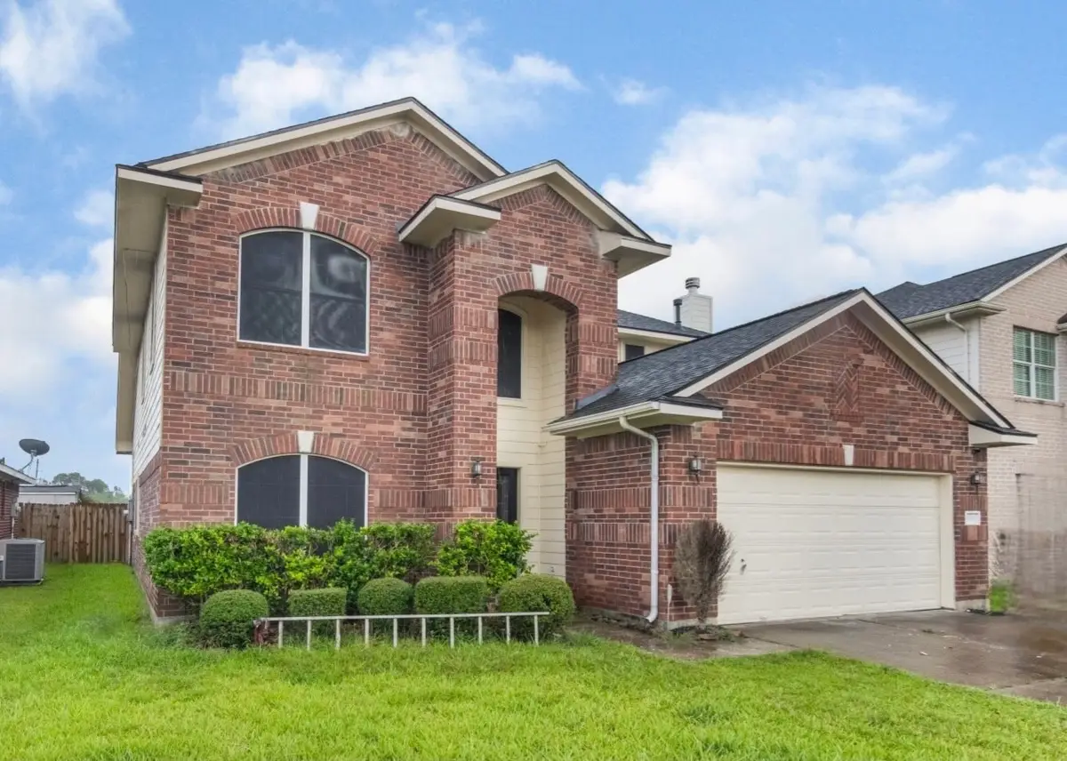5326 Coastline Street, Baytown, TX 77521 - Image #1