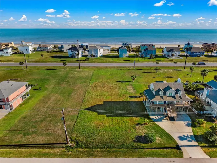 18703 Shaman Drive, Galveston, TX 77554 - Image #3