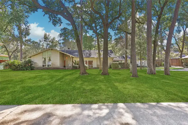 11931 Arbordale Lane, Bunker Hill Village, TX 77024