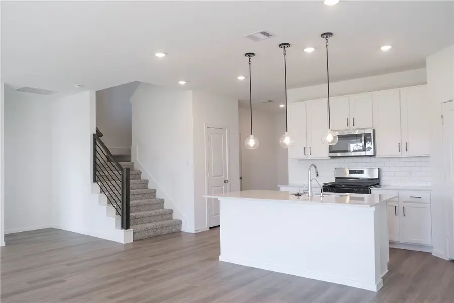 22007 Vernazza Bend Drive, Hockley, TX 77447 - Image #3