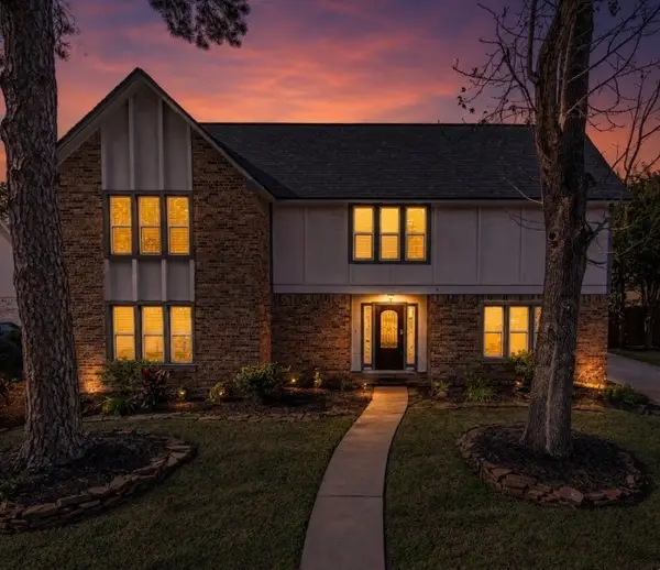 8211 Riverglade Drive, Houston, TX 77095