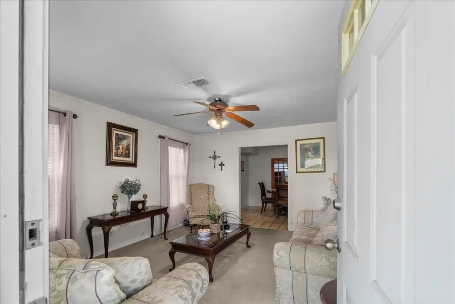 104 Avenue E, Highlands, TX 77562 - #3