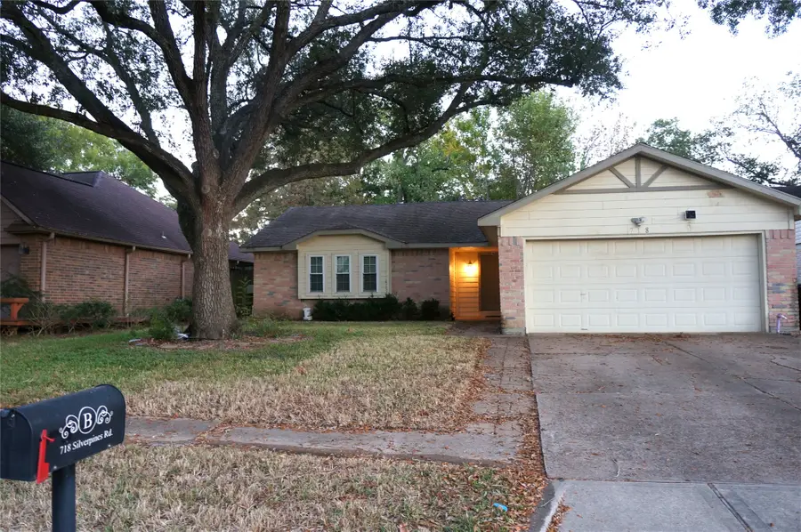 718 Silverpines Road, Houston, TX 77062 - Image #3