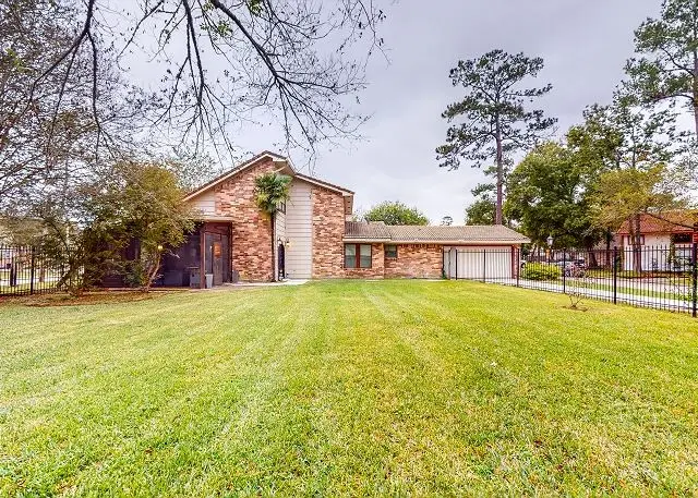 3420 Mission Viejo Street, Baytown, TX 77521 - Image #3