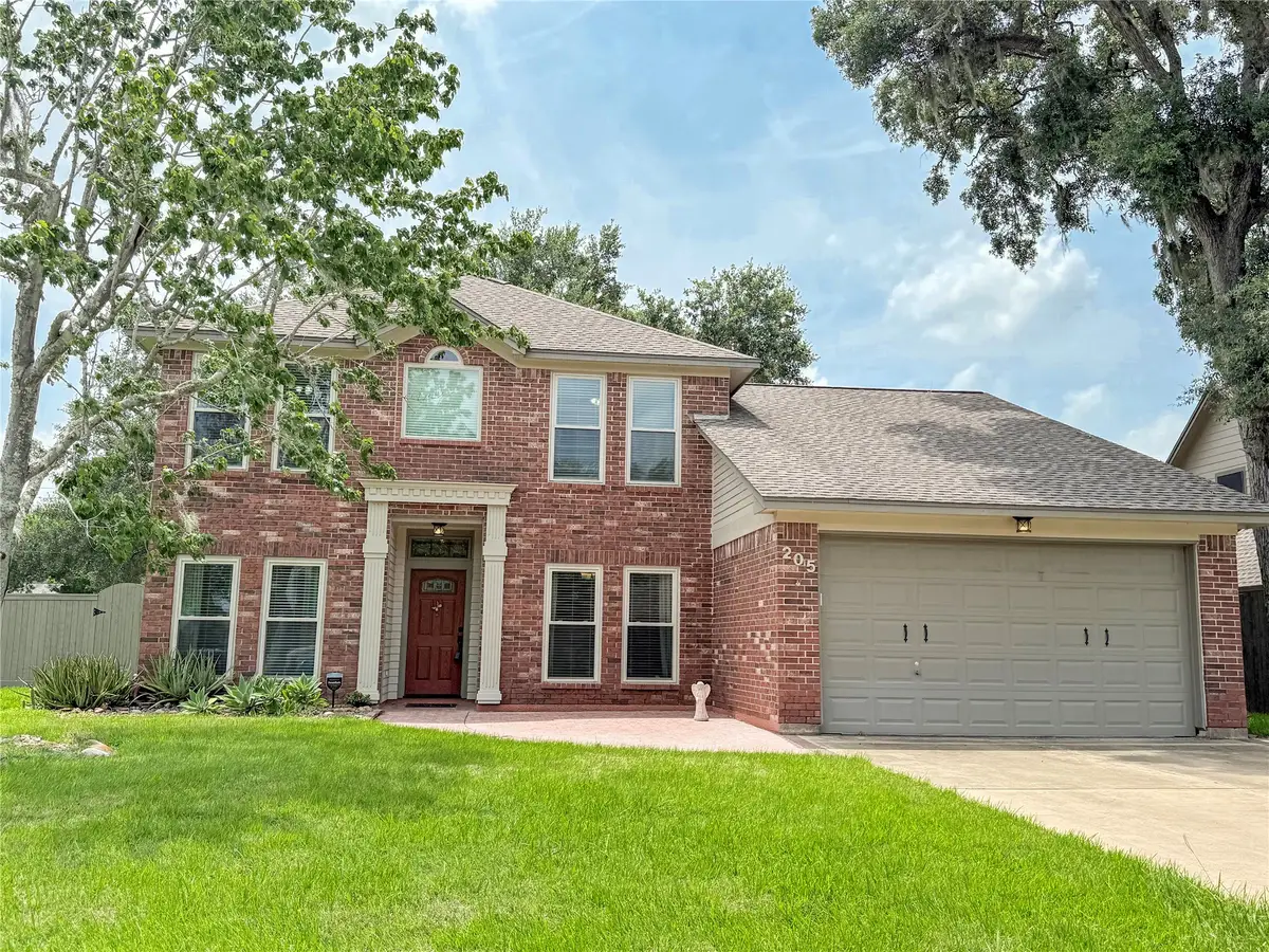 205 Peppermint Drive, Lake Jackson, TX 77566 - #1