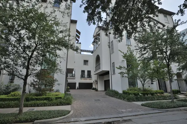 2413 Rosamond Street #A, Houston, TX 77098