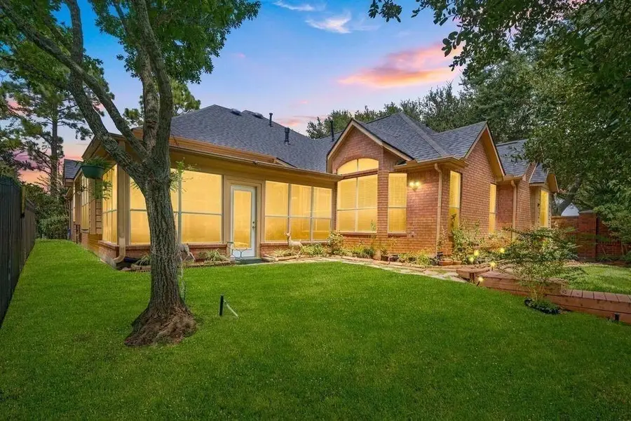 422 Bay Bridge Drive, Sugar Land, TX 77478 - Image #2