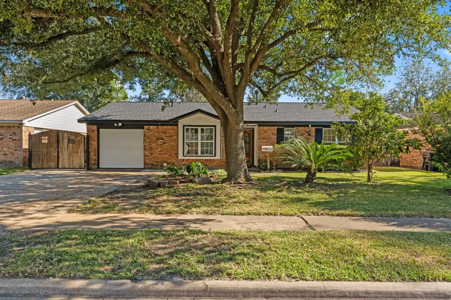9210 Glen Shadow Drive, Houston, TX 77088 - Image #3