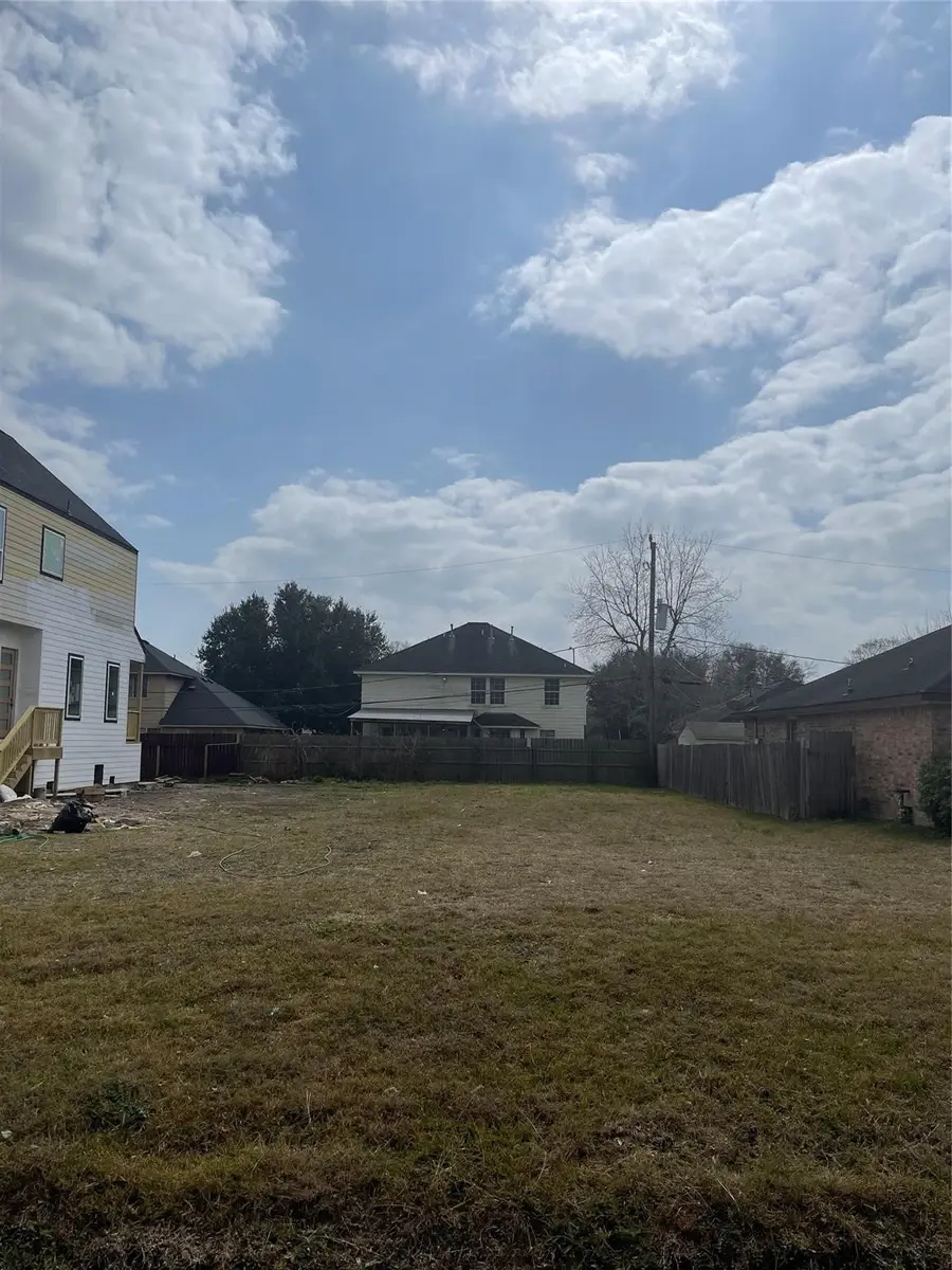 0 Sunbeam Road, Houston, TX 77033 - #2