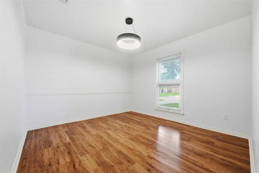 518 Rozelle Avenue, Sugar Land, TX 77498 - #3