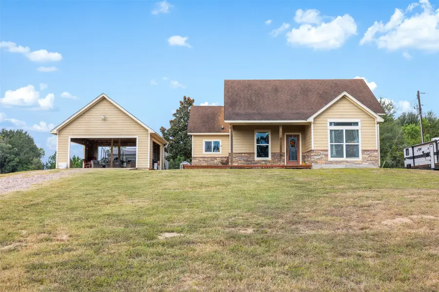 1327 Kenney Hall Road, Kenney, TX 77452 - Image #3