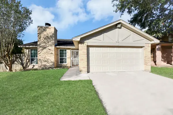 7634 Alegria Drive, Houston, TX 77083