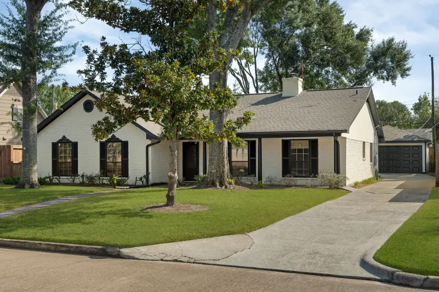 2323 Del Norte Street, Houston, TX 77018 - Image #2