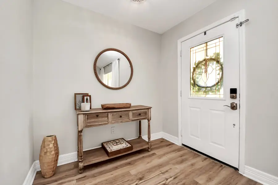 2605 Shadybend Drive, Pearland, TX 77581 - Image #2