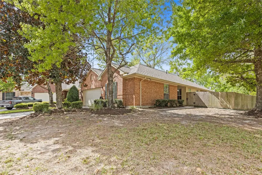 15 Dardenelle Court, Conroe, TX 77384 - #2