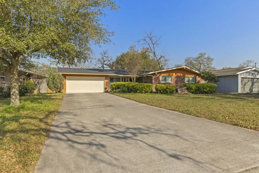 9766 Westview Drive, Houston, TX 77055 - #2