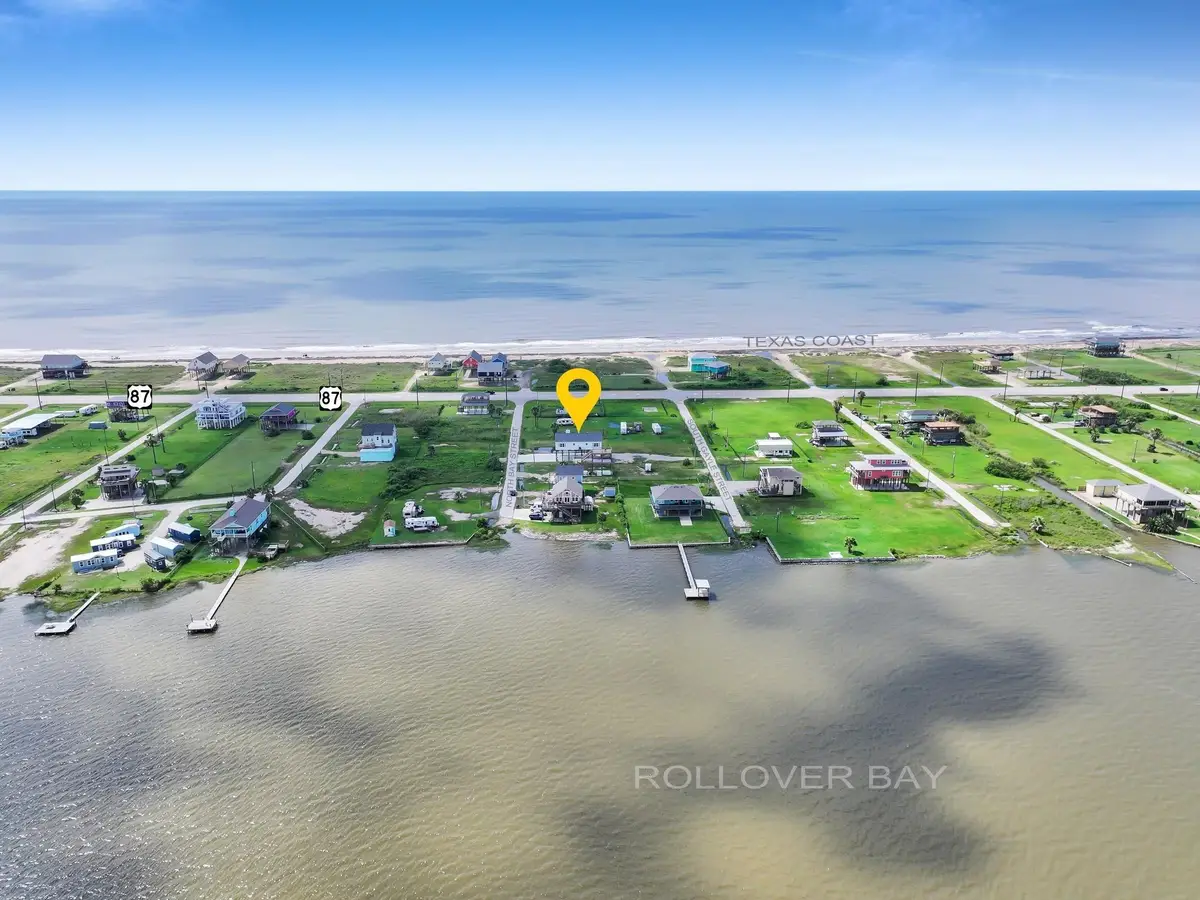 1023 N Bay Street, Gilchrist, TX 77617 - #1