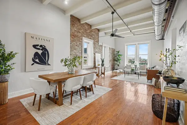415 22nd Street #3D, Galveston, TX 77550