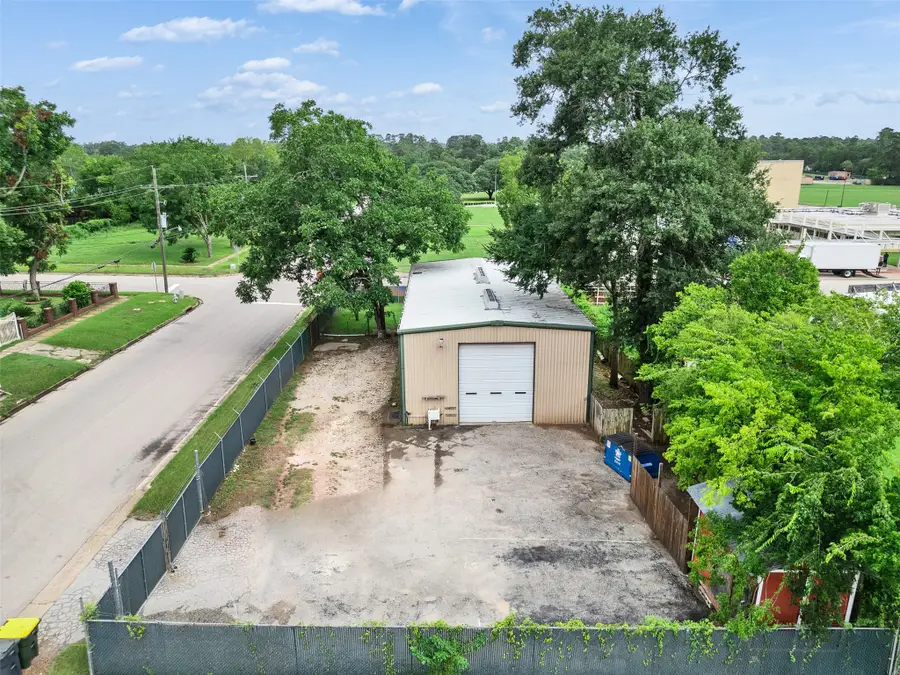 301 Murray Street, Conroe, TX 77301 - #3