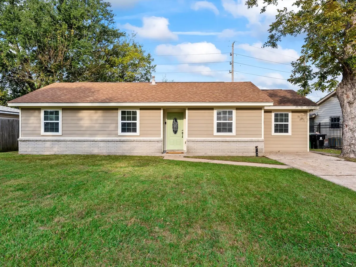 14927 Elmtex Drive, Houston, TX 77396 - Image #1