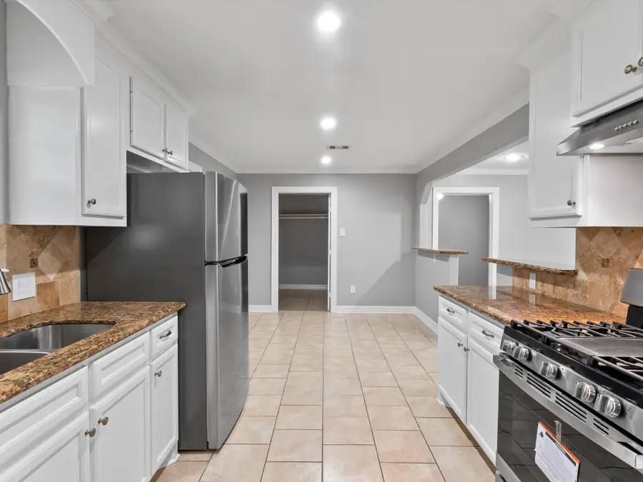 14927 Elmtex Drive, Houston, TX 77396 - Image #3