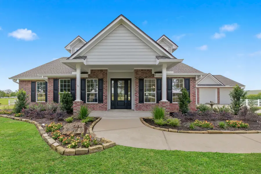 2819 Pearce Meadow, Rosharon, TX 77583 - Image #2