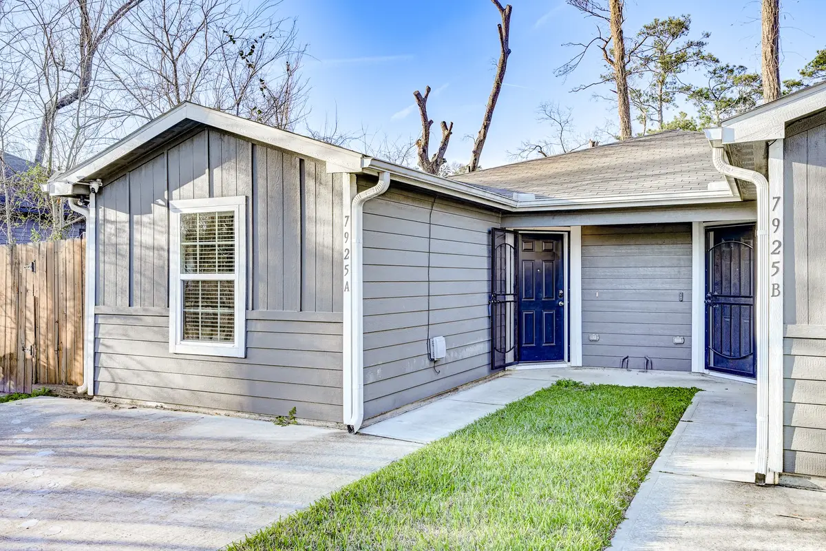 7925 Way Street, Houston, TX 77028 - #1