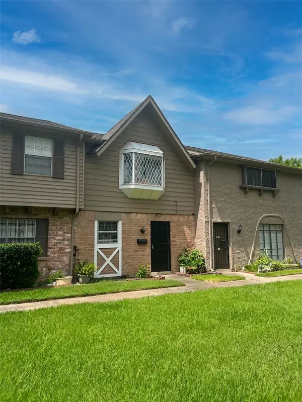 7216 Crownwest Street #7216, Houston, TX 77072