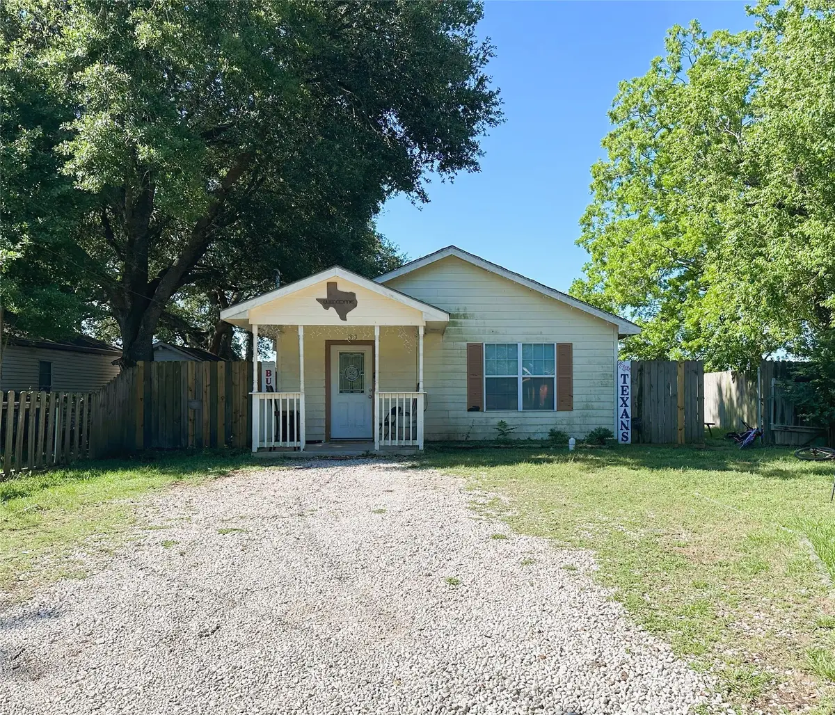 1313 Muncy Street, El Campo, TX 77437 - #1
