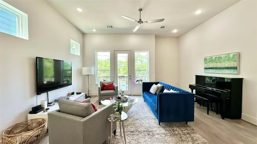 1216 W 21st Street, Houston, TX 77008 - #2