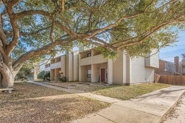 1902 Dartmouth Street #L4, College Station, TX 77840