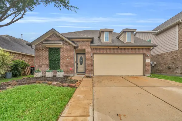 9951 Lazy Cove Lane, Brookshire, TX 77423