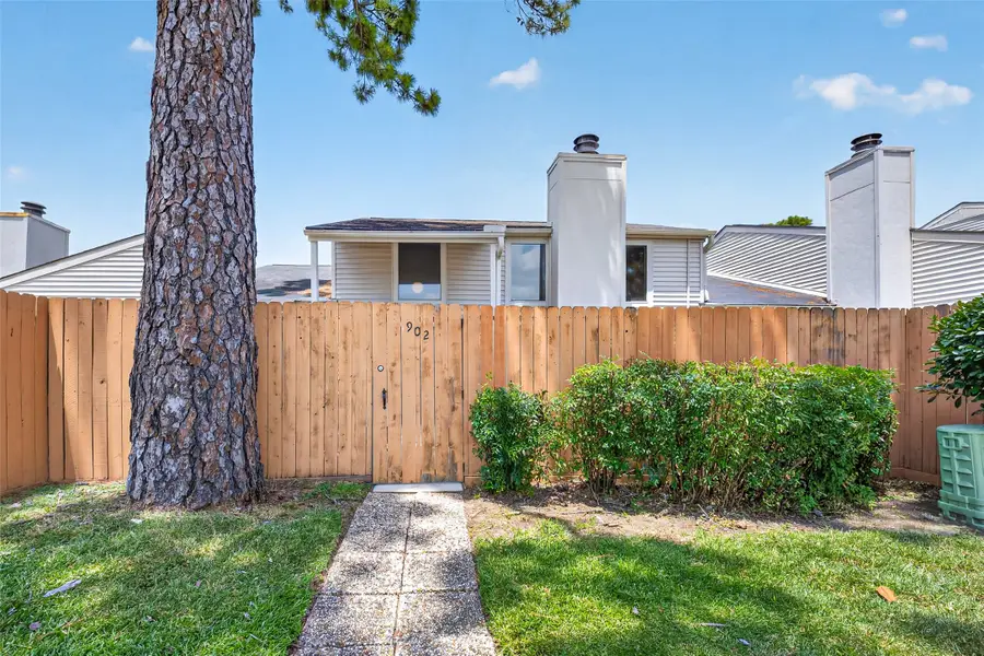 6401 Deihl Road #902, Houston, TX 77092 - #2