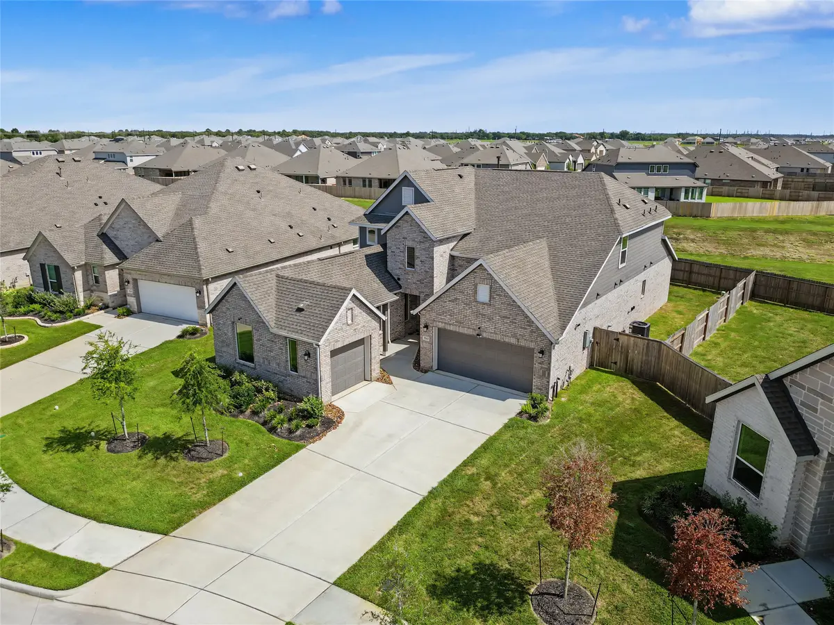 5343 Pompano Loop, Baytown, TX 77521 - #1