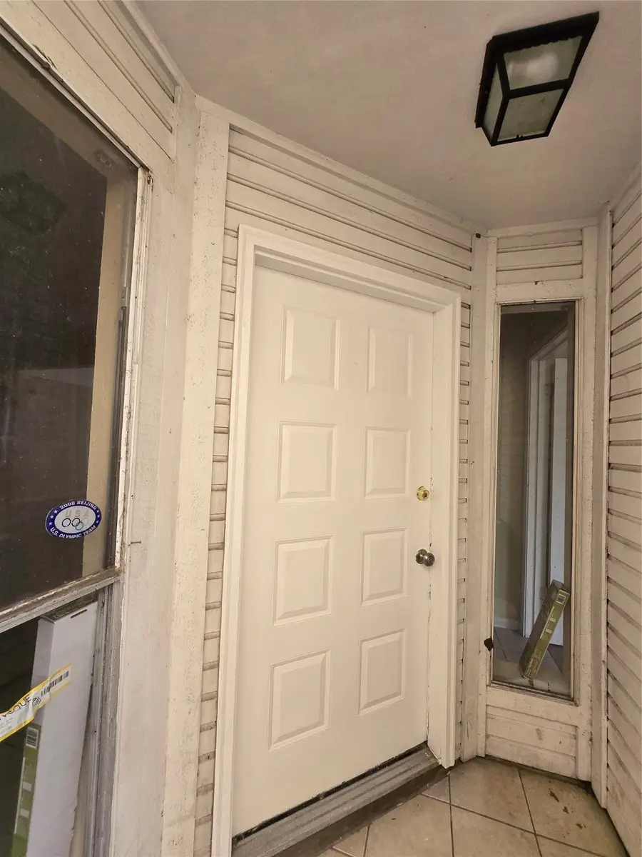 12329 Ridgeside Drive, Houston, TX 77072 - Image #3