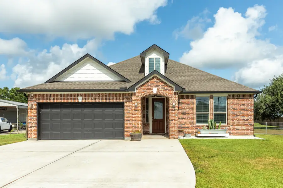 1428 Palamino Trail, Angleton, TX 77515 - #3