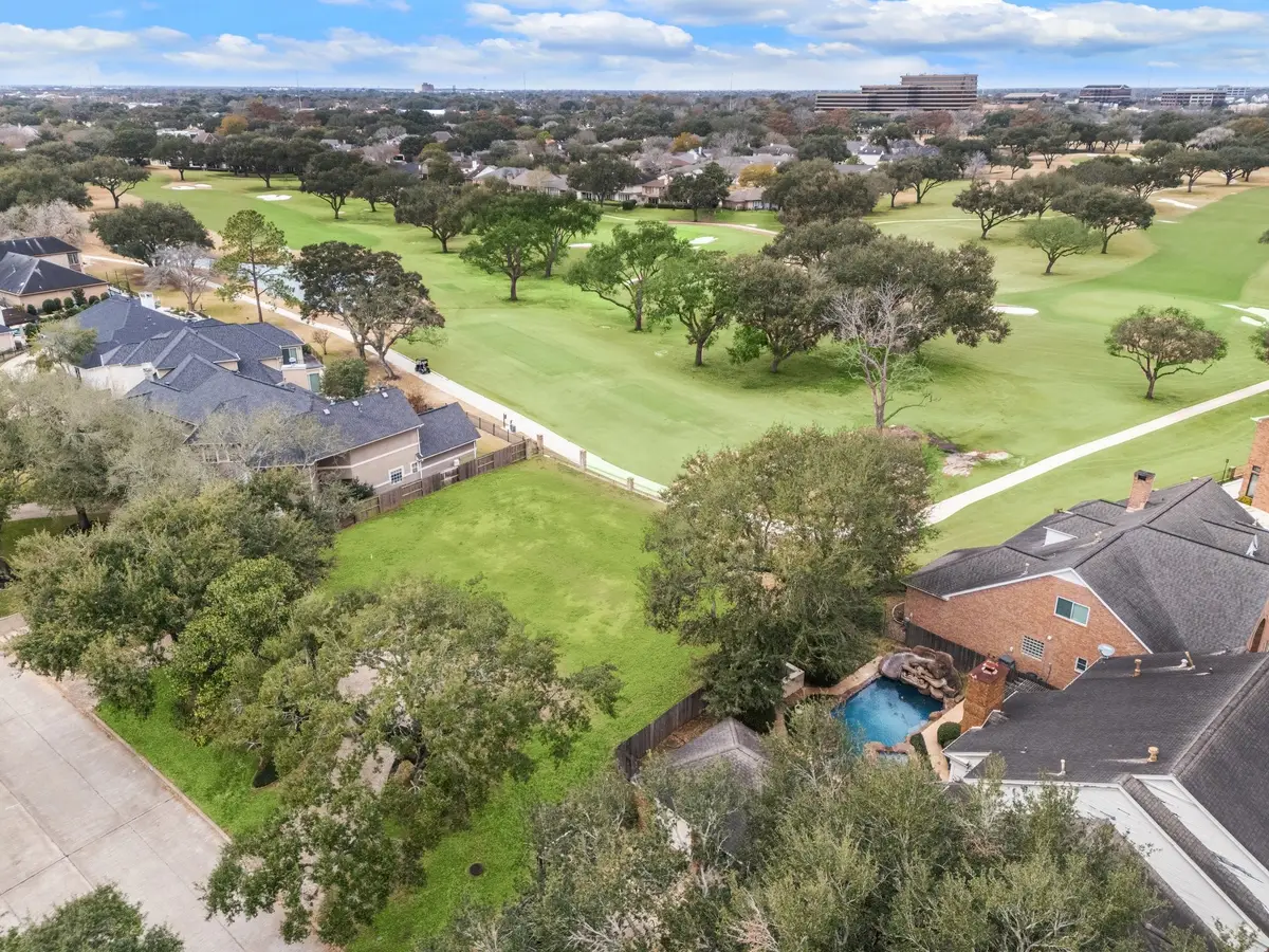 1312 Sugar Creek Boulevard, Sugar Land, TX 77478 - #1