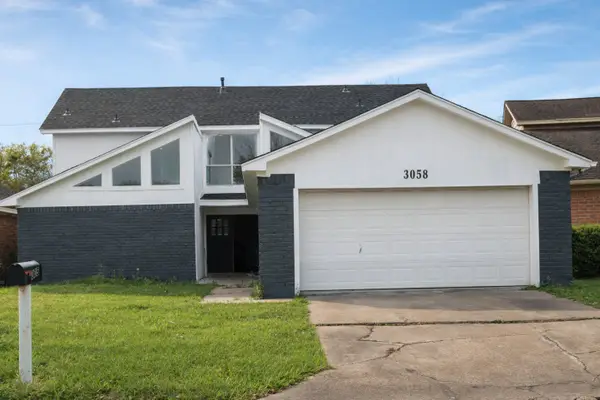 3058 Hazy Park Drive Drive, Houston, TX 77082