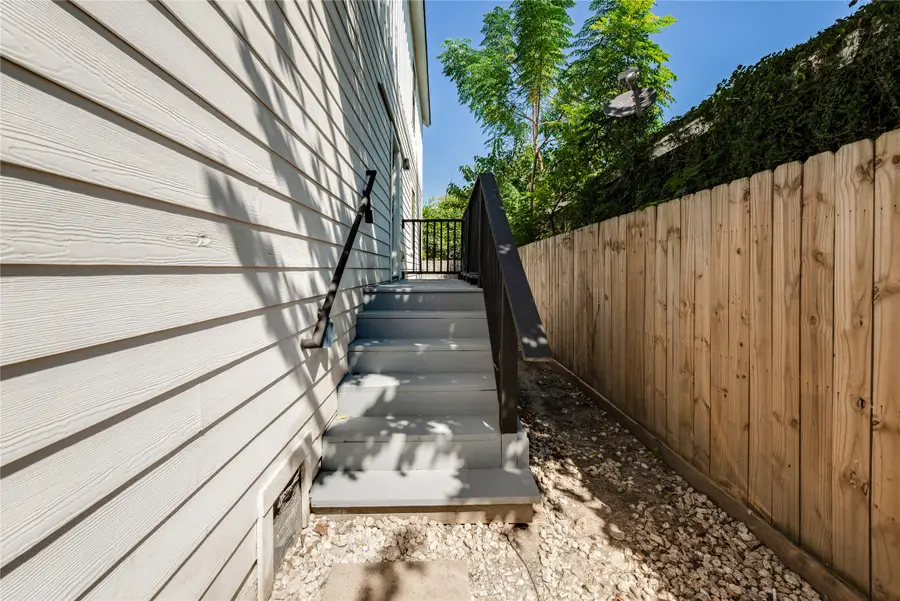 727 E 40th Street, Houston, TX 77022 - Image #3
