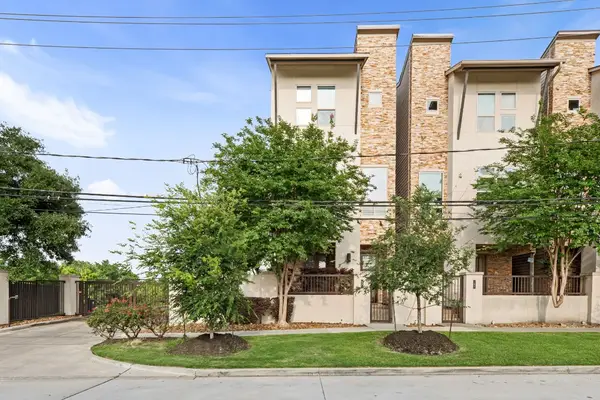 196 Harvard Street, Houston, TX 77007