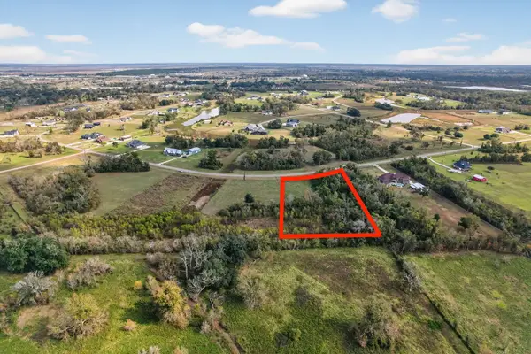 22818 Pittman Drive, Angleton, TX 77515