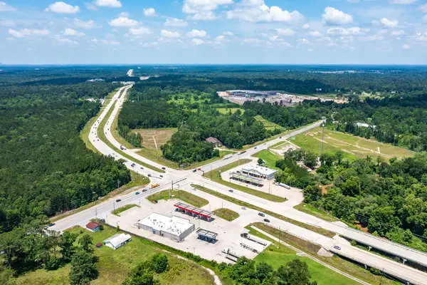 16100 Fm 1485 Road, Conroe, TX 77306