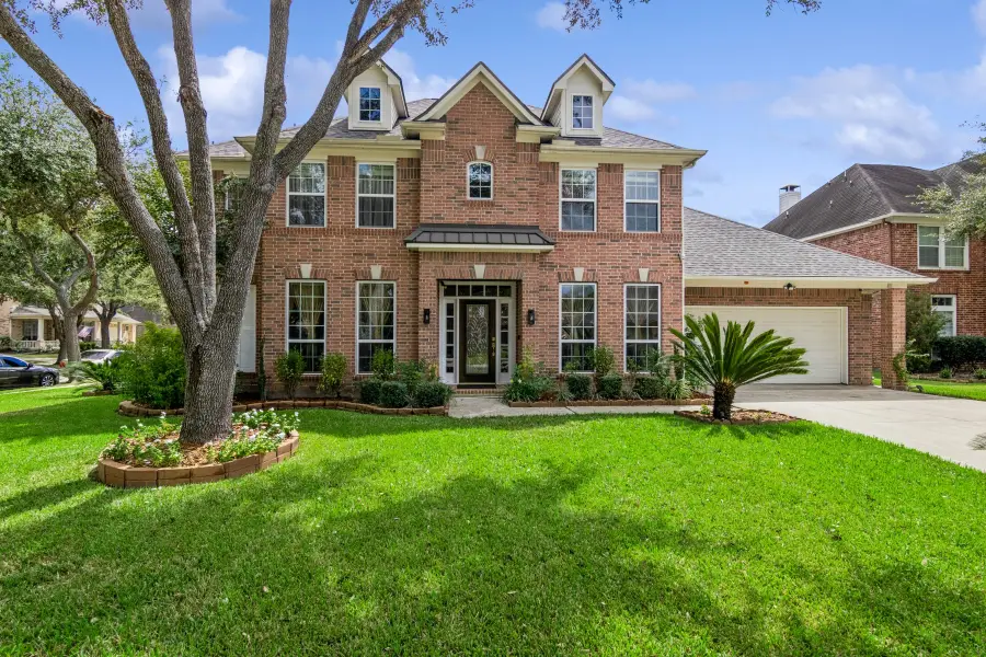 2407 Royal Palm Court, League City, TX 77573 - Image #2
