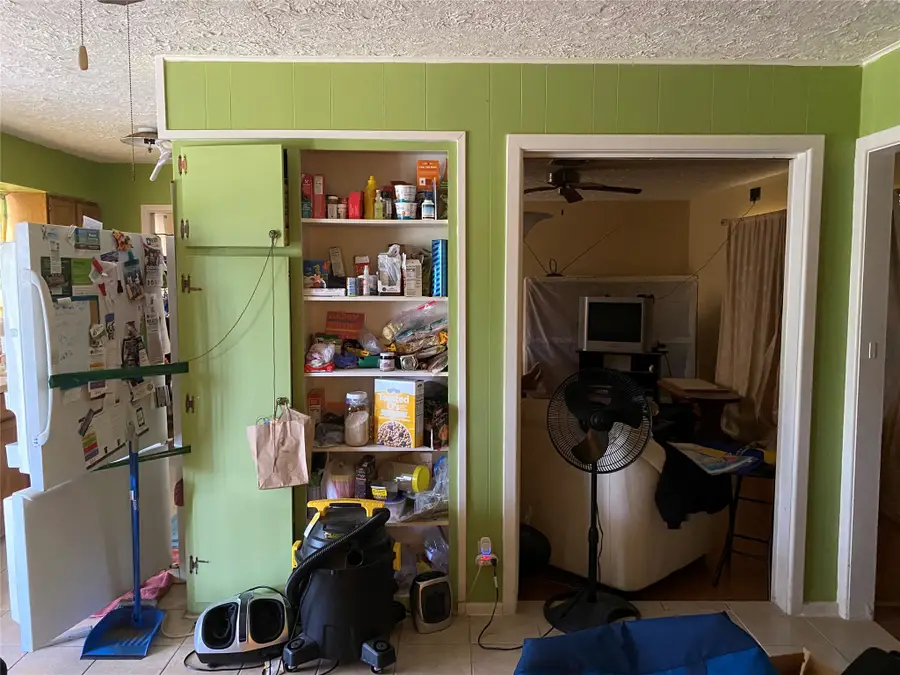 4403 Trailwood Drive, San Antonio, TX 78228 - Image #3