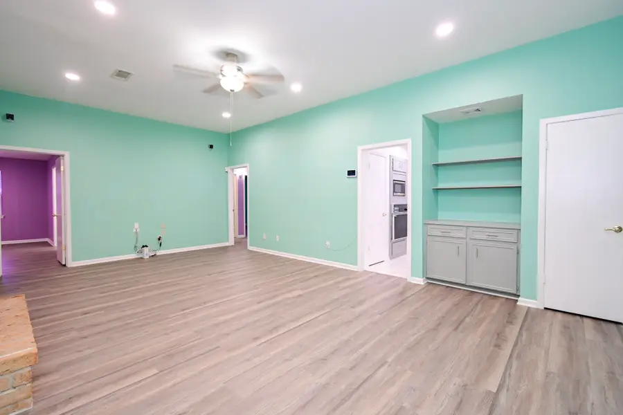 8615 Belle Park Drive, Houston, TX 77099 - #2