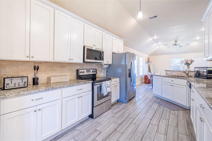 8211 Cannon Street, Houston, TX 77051 - #2